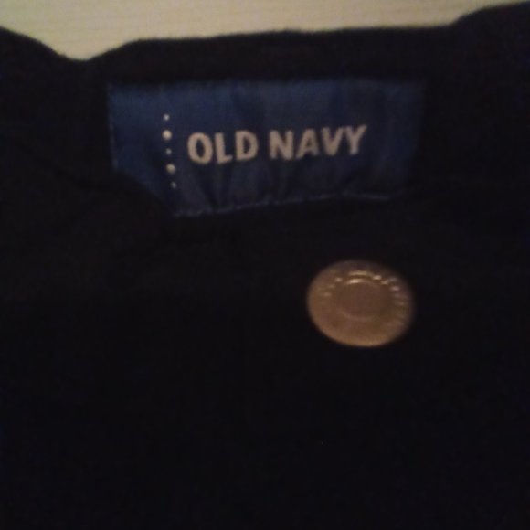 Old Navy - Picture 3 of 4